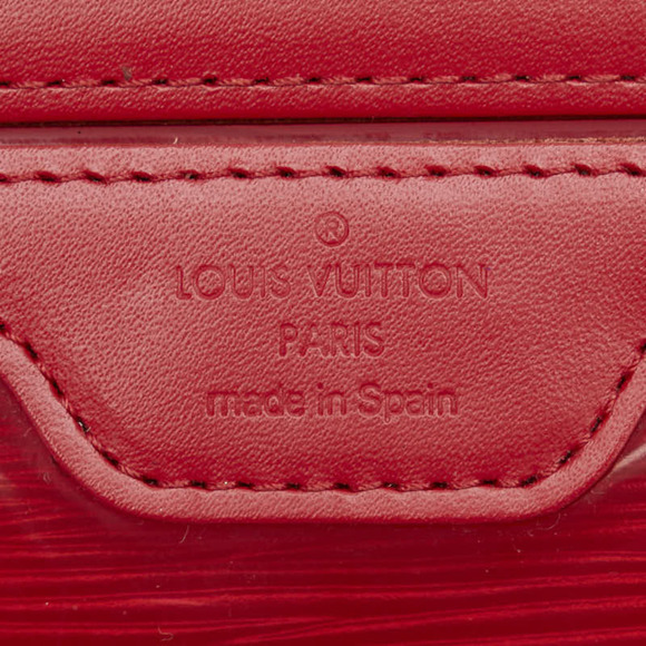 LOUIS VUITTON Red Leather Pouch - Picture 7 of 11